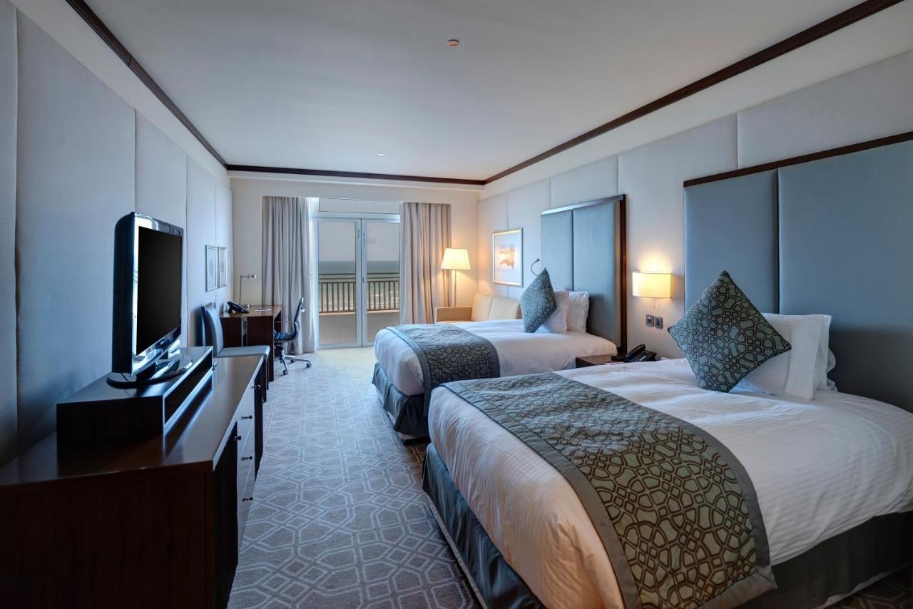 Crowne Plaza Duqm By Ihg Hotel Екстериор снимка