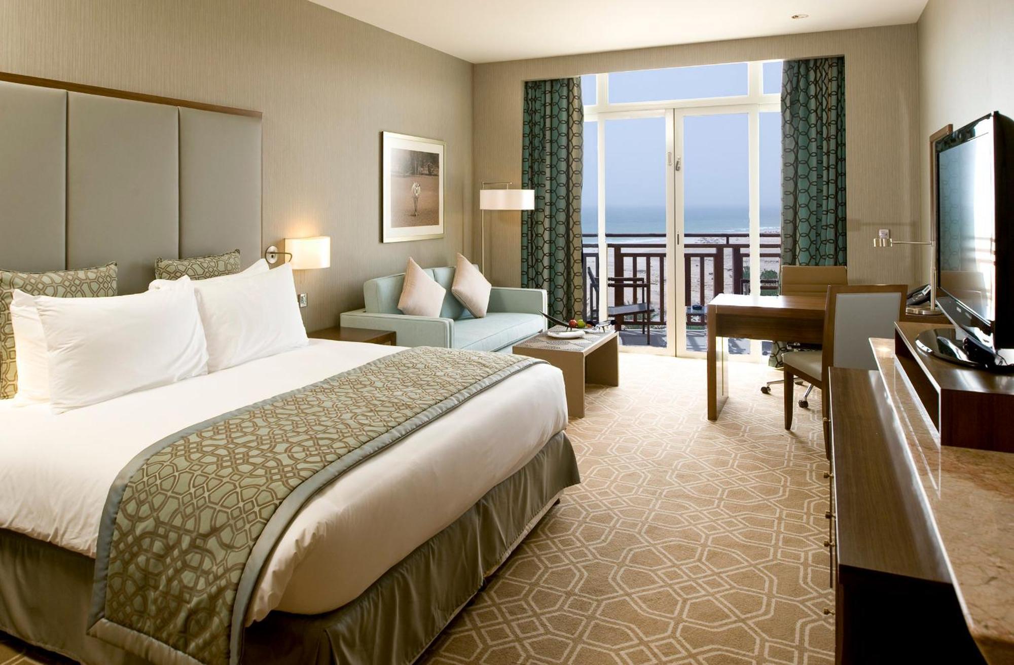 Crowne Plaza Duqm By Ihg Hotel Екстериор снимка